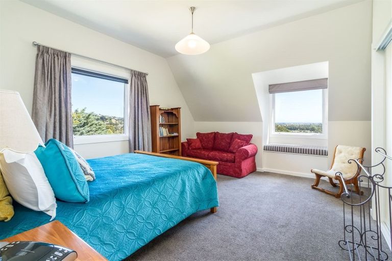 Photo of property in 4 Nehru Place, Cashmere, Christchurch, 8022