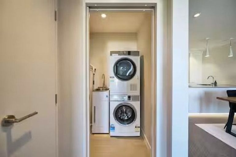 Photo of property in The Victor, 507/4 Bute Road, Browns Bay, Auckland, 0630