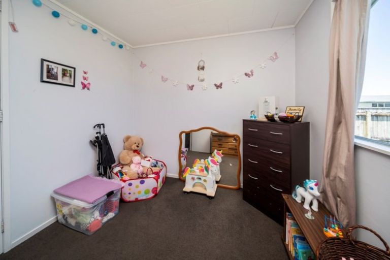 Photo of property in 91 Ranfurly Street, Waitara, 4320