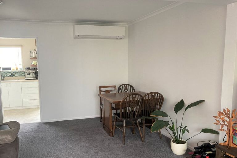 Photo of property in 44p Roxburgh Street, Mount Victoria, Wellington, 6011