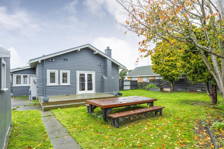 Photo of property in 392 Botanical Road, West End, Palmerston North, 4412
