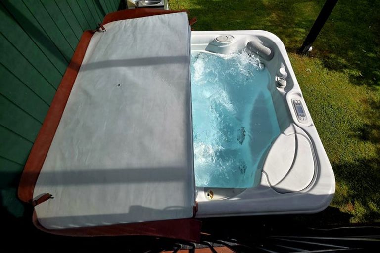 Photo of property in 28 Haswell Street, Eketahuna, 4900