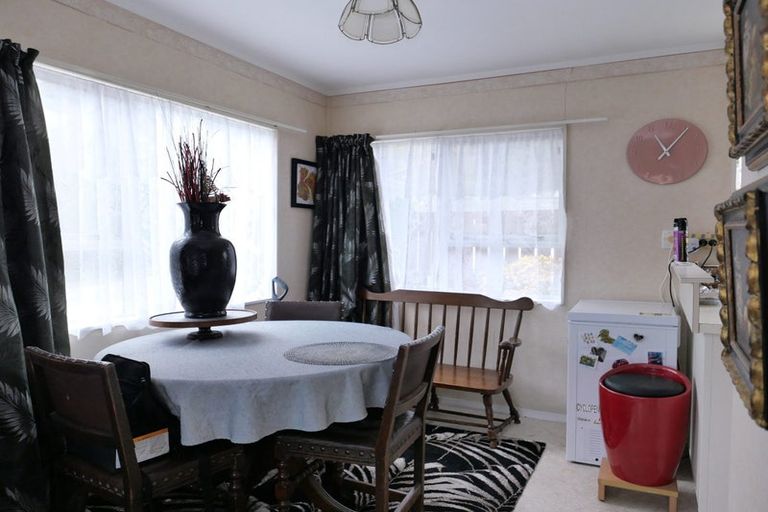 Photo of property in 15 Kaimanawa Street, Paraparaumu, 5032