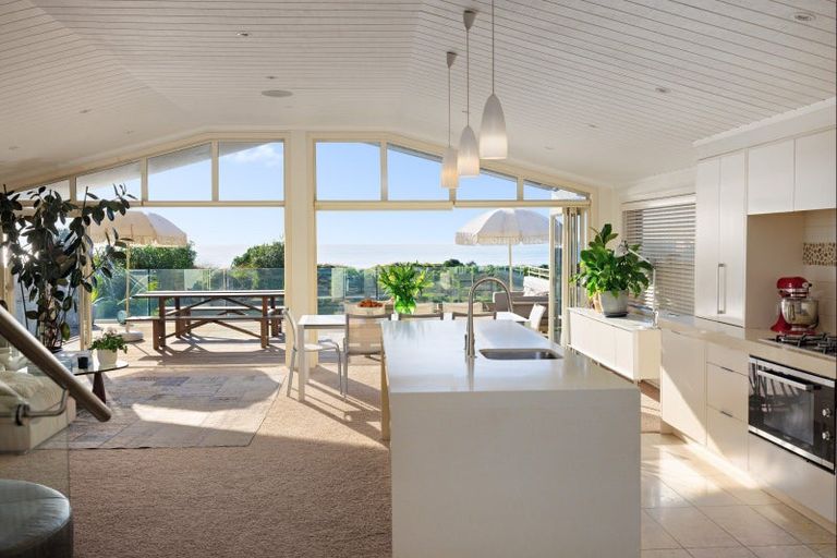 Photo of property in 3/201 Oceanbeach Road, Mount Maunganui, 3116