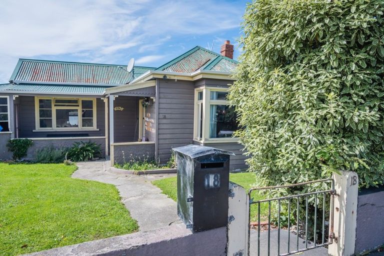 Photo of property in 18 Buchanan Street, Parkside, Timaru, 7910