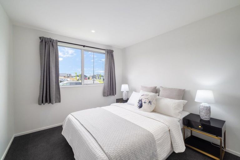 Photo of property in 2 Larissa Road, Halswell, Christchurch, 8025