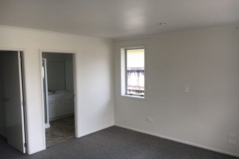 Photo of property in 10 Saint Johns Avenue, Hamilton East, Hamilton, 3216