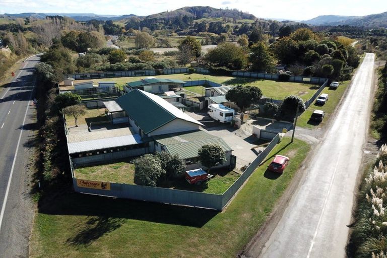 Photo of property in 5 Ellis Wallace Road, Eskdale, Napier, 4182