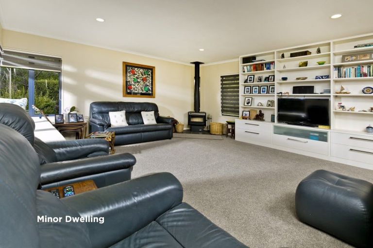 Photo of property in 106 Sanders Road, Paremoremo, Albany, 0793