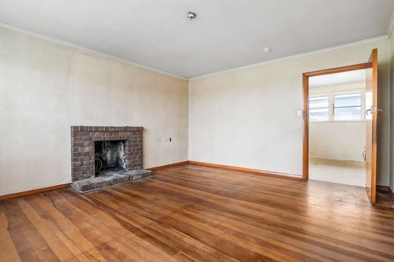 Photo of property in 51 Tawa Crescent, Manurewa, Auckland, 2102