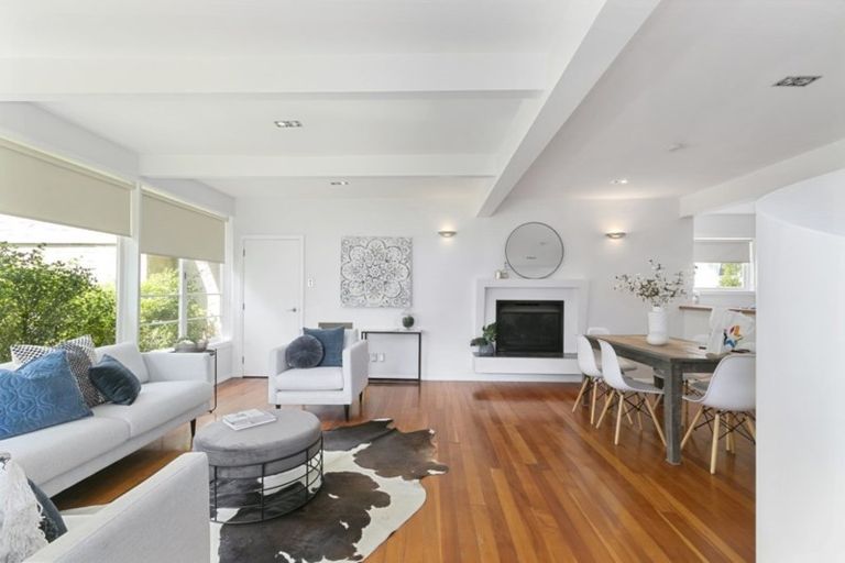 Photo of property in 9 Wyndrum Avenue, Waterloo, Lower Hutt, 5011