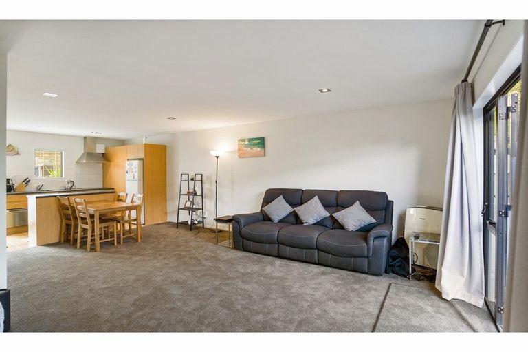 Photo of property in 5t Dryden Place, Mount Wellington, Auckland, 1051