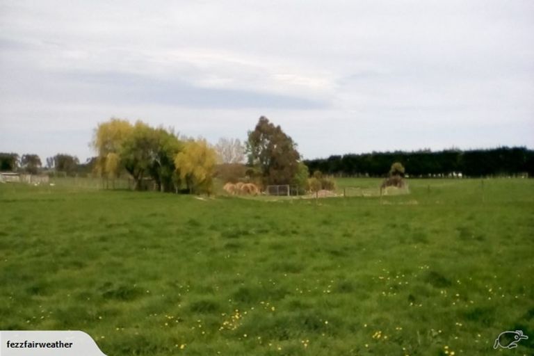 Photo of property in 407 Oteramika Road, Seaward Bush, Invercargill, 9871