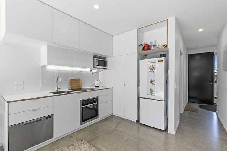 Photo of property in 47 Te Ara O Paetutu, Petone, Lower Hutt, 5012