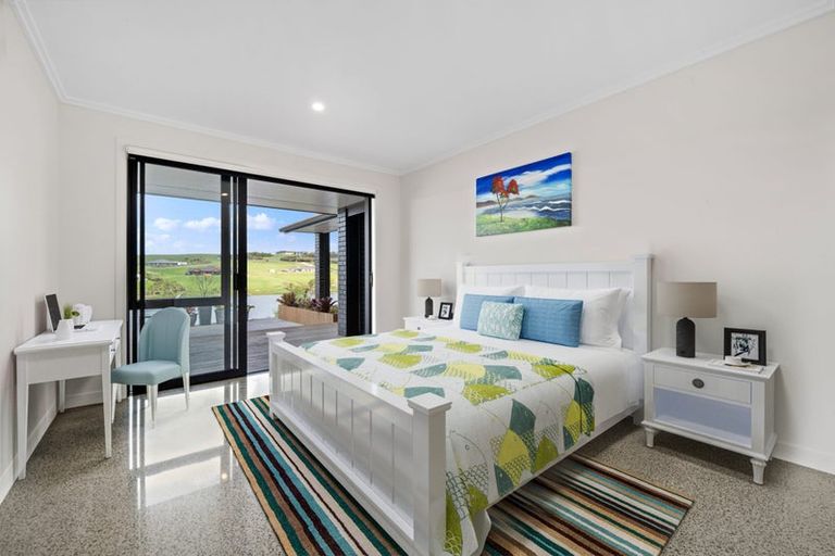 Photo of property in 29 Daniel Parade, Mangawhai, 0975