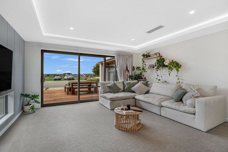 Photo of property in 26 Waituna Street, Pegasus, 7612