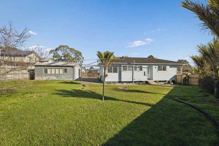 Photo of property in 7 Pushon Place, Clendon Park, Auckland, 2103