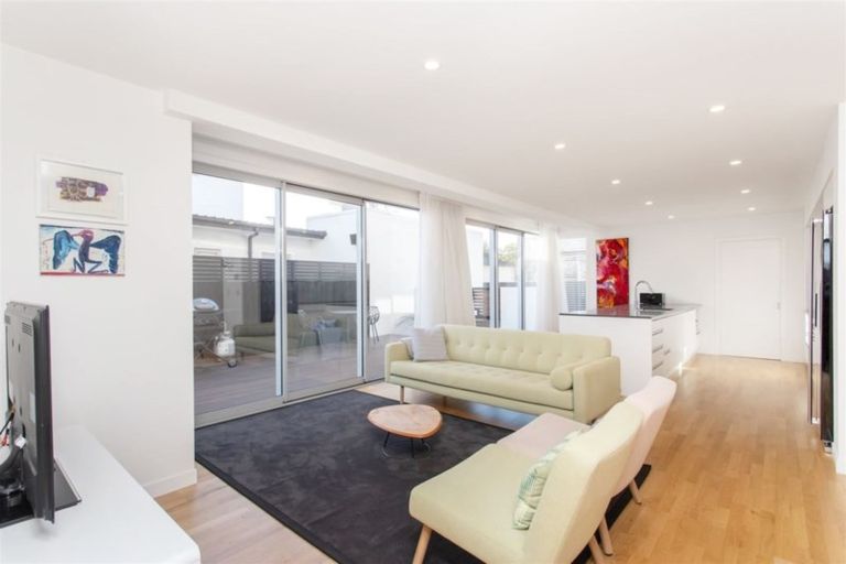 Photo of property in 20a Holmwood Road, Merivale, Christchurch, 8014