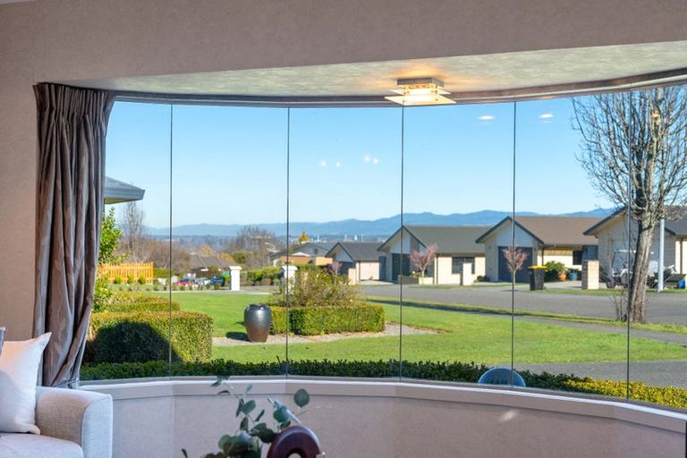 Photo of property in 32 Cody Crescent, Lansdowne, Masterton, 5810