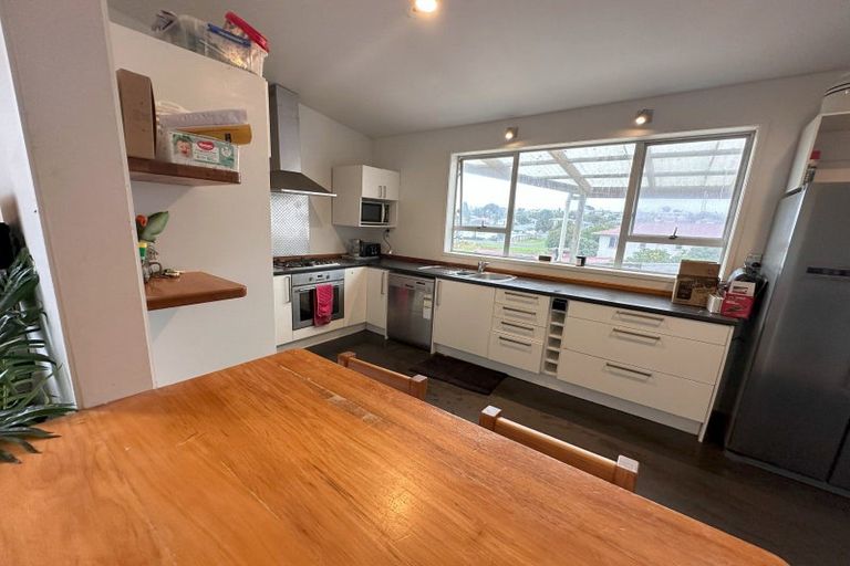 Photo of property in 61 Blake Street, Waitara, 4320