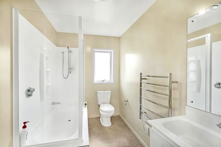 Photo of property in 42 Wigmore Crescent, Rolleston, 7615