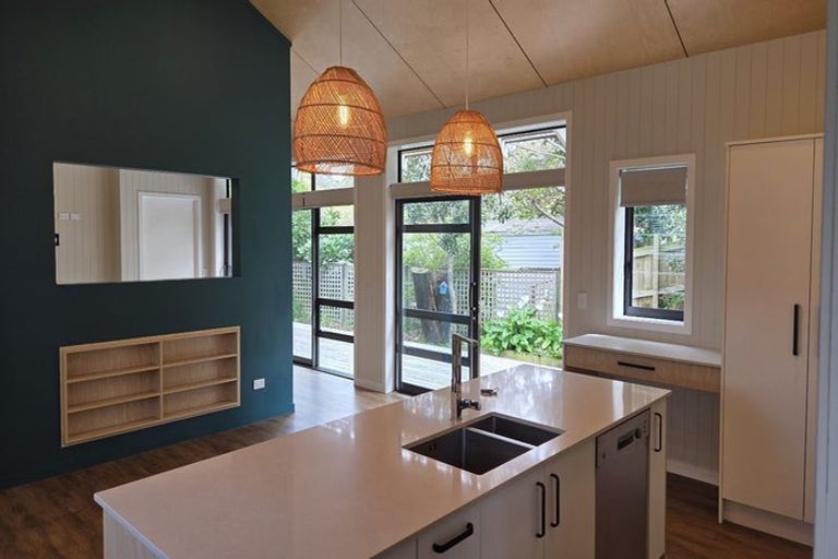 Photo of property in 87 Otaihanga Road, Otaihanga, Paraparaumu, 5036