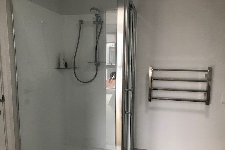 Photo of property in 17 Gateway Avenue, Beachlands, Auckland, 2018