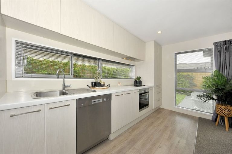 Photo of property in 19 Farnborough Way, Rolleston, 7615