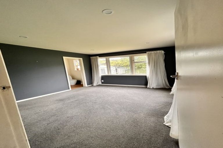 Photo of property in 85 Westminster Road, Wainuiomata, Lower Hutt, 5014