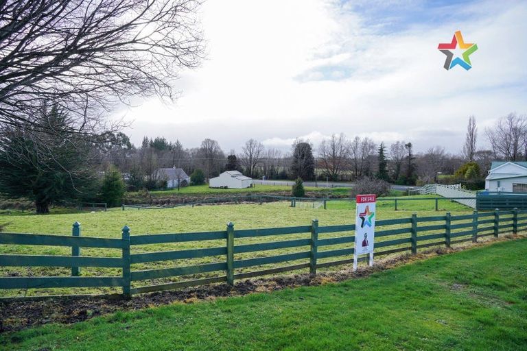 Photo of property in 8 Hughies Lane, Otautau, 9610