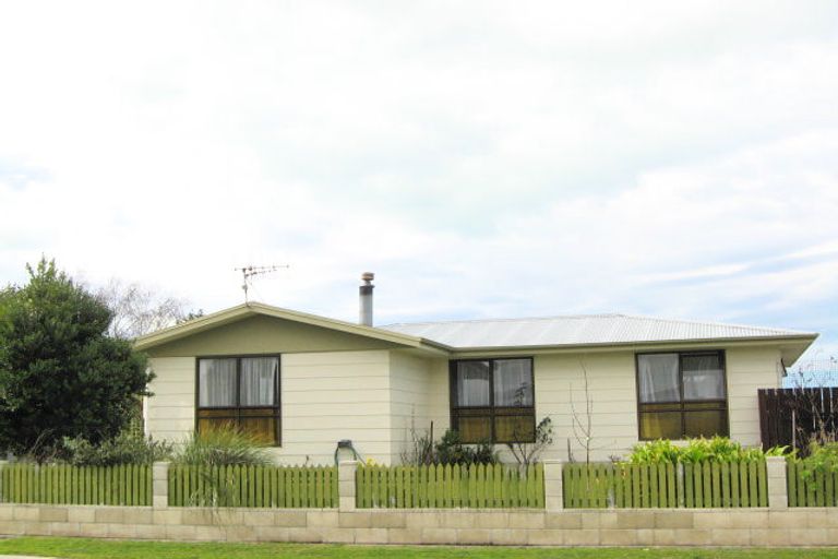 Photo of property in 5 Sutton Avenue, Clive, 4102