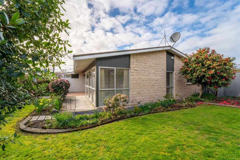 Photo of property in 2/76 Wilson Street, Seaview, Timaru, 7910