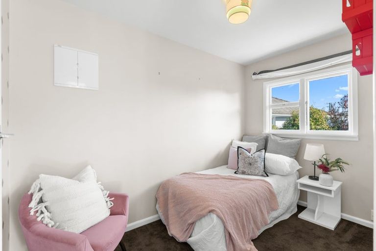 Photo of property in 12 Wilton Crescent, Bishopdale, Christchurch, 8053