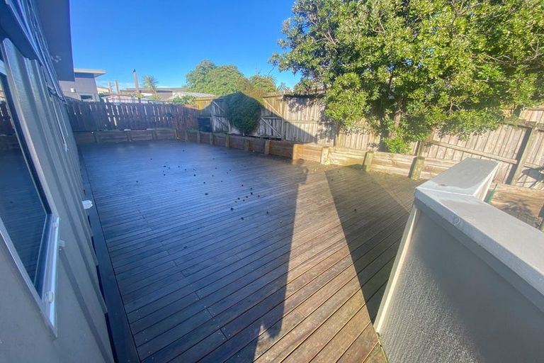 Photo of property in 8 Surfside Lane, Ruakaka, 0116