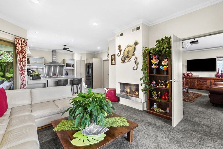 Photo of property in 176b Heta Road, Highlands Park, New Plymouth, 4312