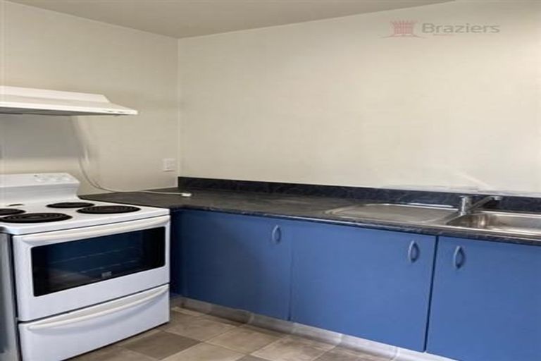 Photo of property in 120b Elizabeth Street, Riccarton, Christchurch, 8041