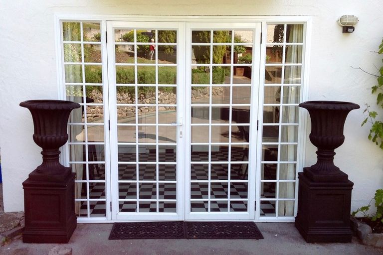 Photo of property in 35 Tremaine Avenue, Two Mile Bay, Taupo, 3330