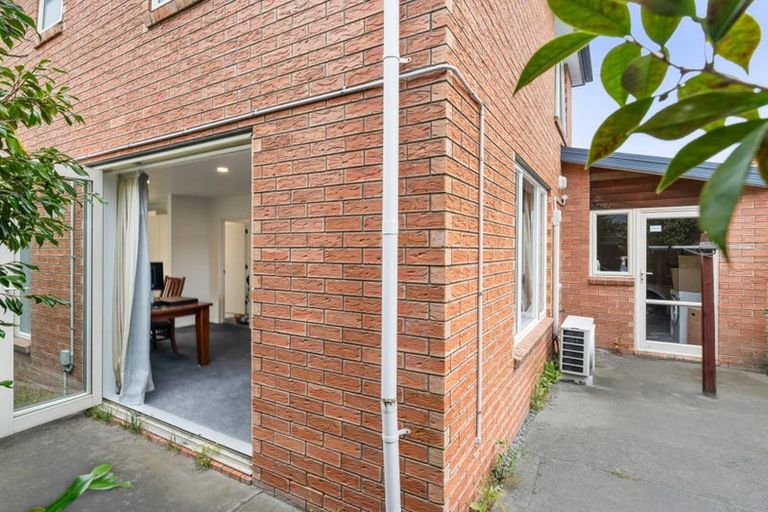 Photo of property in 65c Peverel Street, Riccarton, Christchurch, 8041