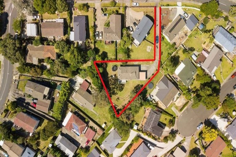 Photo of property in 69 Awaruku Road, Torbay, Auckland, 0630