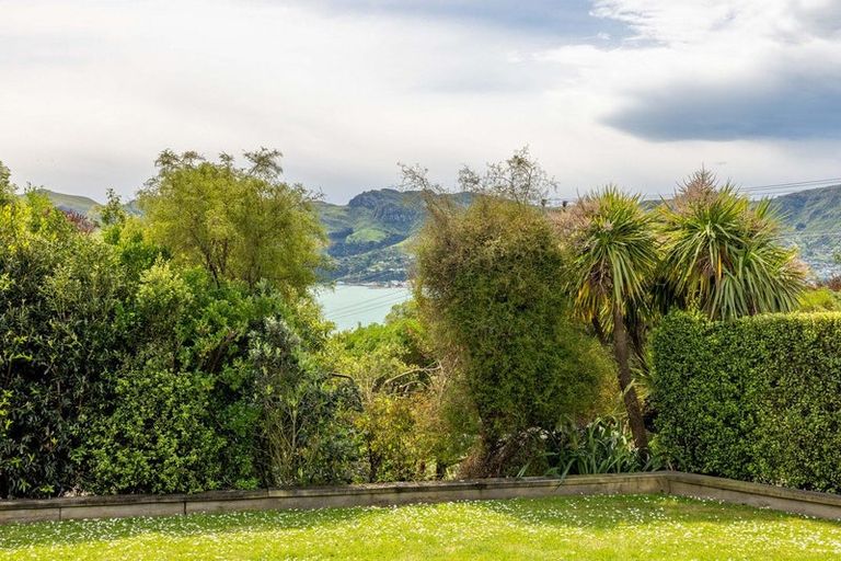 Photo of property in 108 Bayview Road, Charteris Bay, Lyttelton, 8971