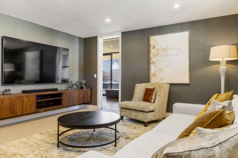 Photo of property in 2 Pataka Road, Taupo, 3330