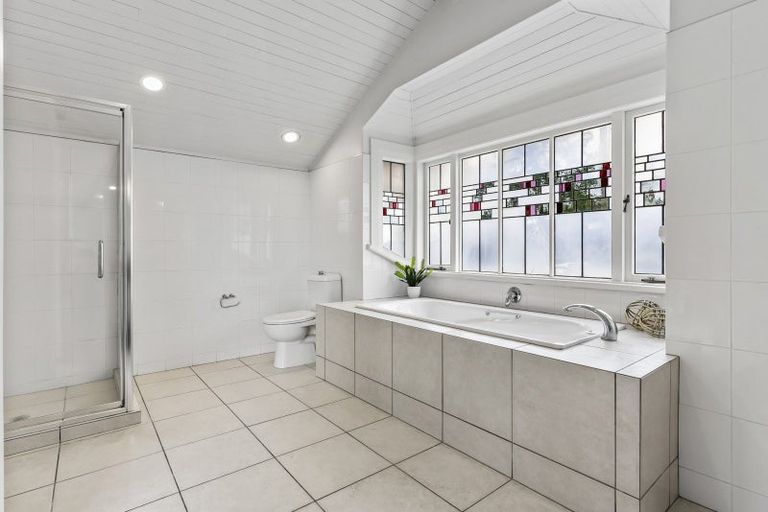 Photo of property in 52 St Vincent Avenue, Remuera, Auckland, 1050