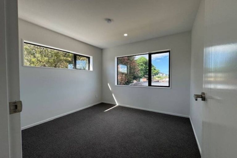 Photo of property in 18d Addington Avenue, Manurewa, Auckland, 2102
