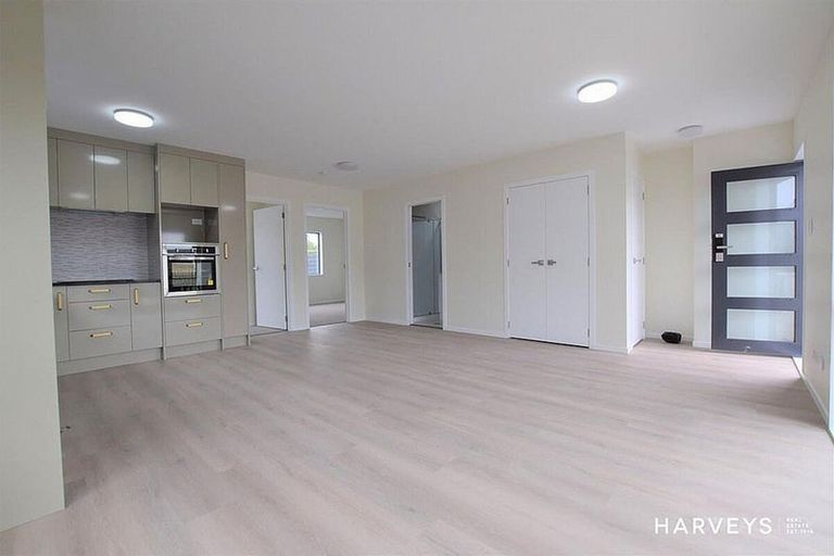 Photo of property in 12 Pleasant Road, Glen Eden, Auckland, 0602