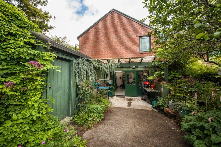 Photo of property in 7 The Oaks, Awapuni, Palmerston North, 4412