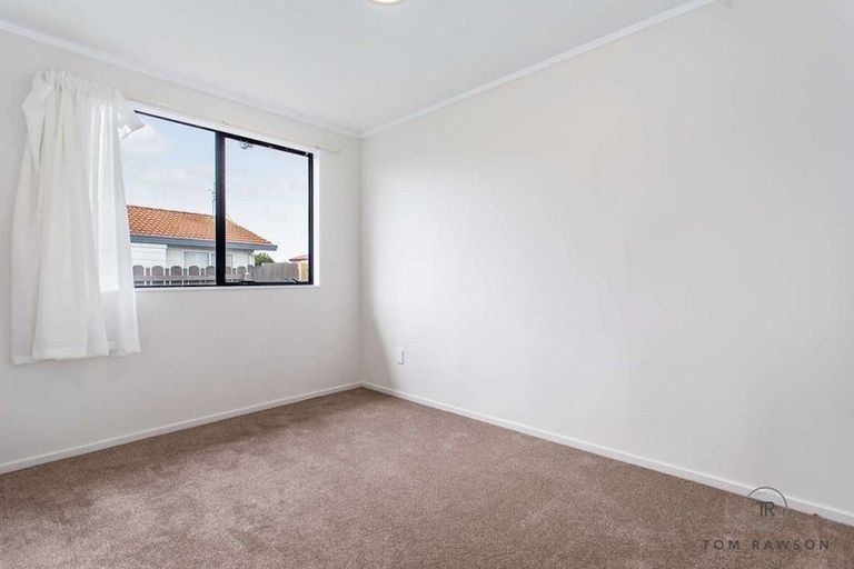 Photo of property in 16 Belinda Avenue, Flat Bush, Auckland, 2023