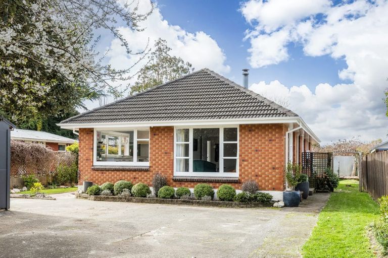 Photo of property in 9a Ranfurly Street, Trentham, Upper Hutt, 5018