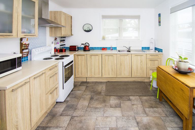 Photo of property in 3 Montgomery Place, Lansdowne, Masterton, 5810