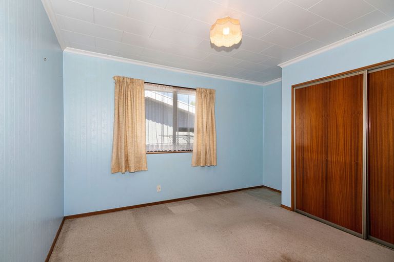 Photo of property in 1 Byron Place, Stoke, Nelson, 7011