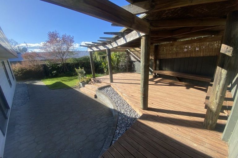 Photo of property in 133 Milton Road, Bluff Hill, Napier, 4110